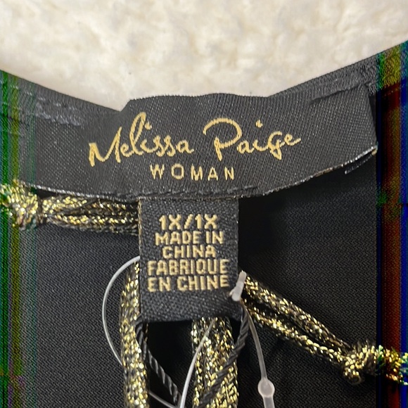 NWT Melissa Paige Womans Black Suede Stretch BONUS NECKLACE Blouse Top 1X PLUS - Picture 2 of 11